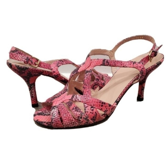 Stuart Weitzman Pink Snake Print Sandals - Picture 1 of 6